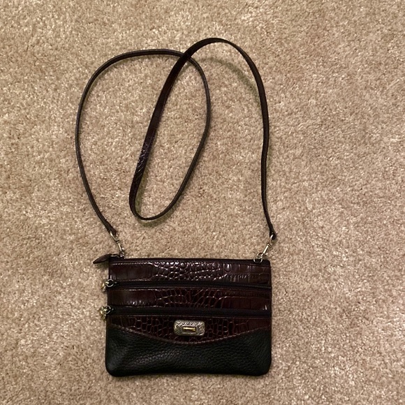Brighton Crossbody Wallet - Picture 1 of 6